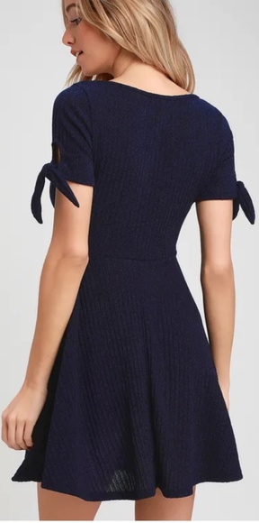 NWT Lulu's navy dress - Picture 2 of 4